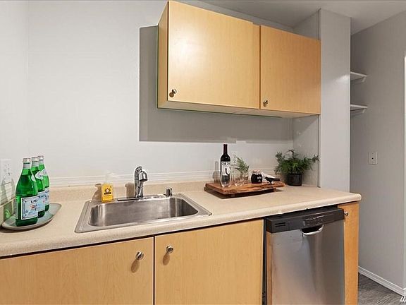 5th image of 2824 Grand Ave Suite A103