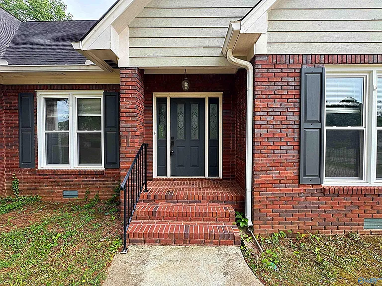 192 Rosecliff Dr — Photo 10