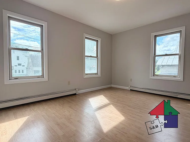 477 Websterville Rd — Photo 11