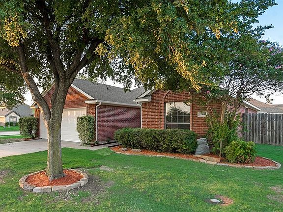 4th image of 248 Chesterfield Cir
