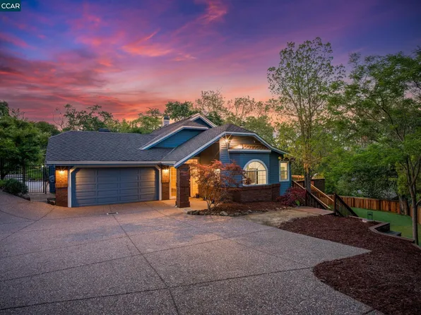 84 Terrace Rd, Walnut Creek, CA 94597