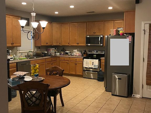 5th image of 3809 Brookshire Way