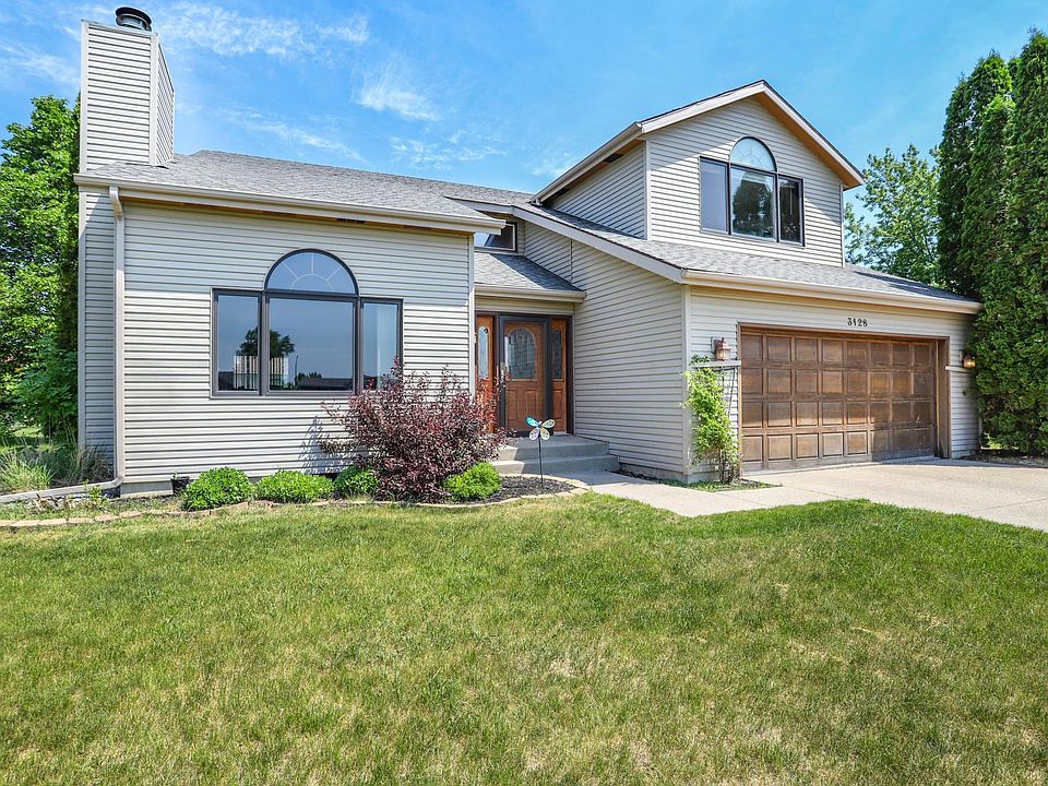 3128 Village Green Dr, Moorhead, MN 56560 MLS 6400935 Zillow