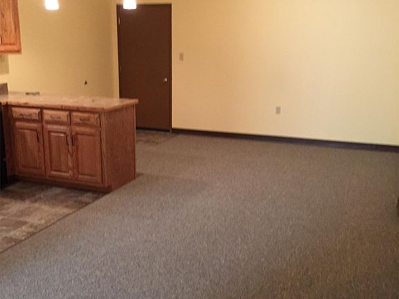 3rd image of 102 E 8th St APT A