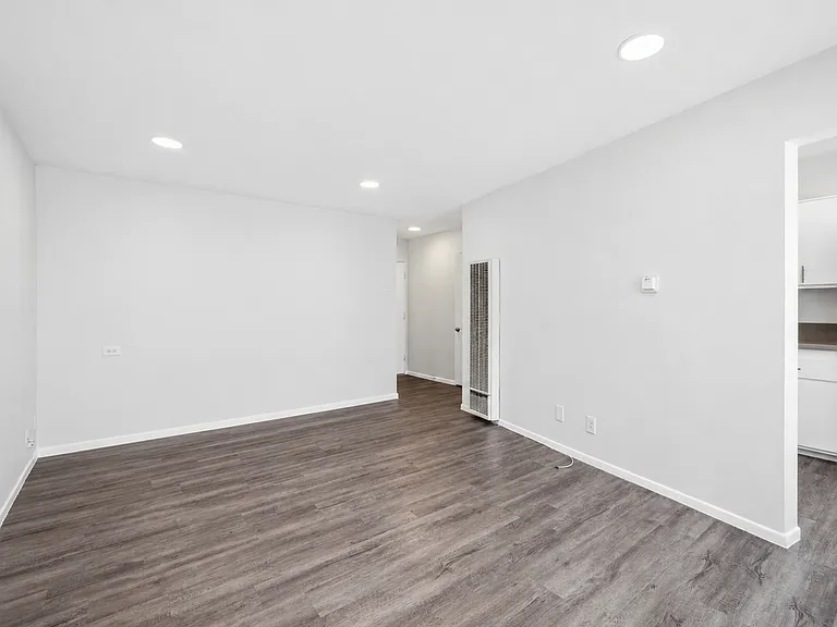1253 Havenhurst Drive — Photo 12