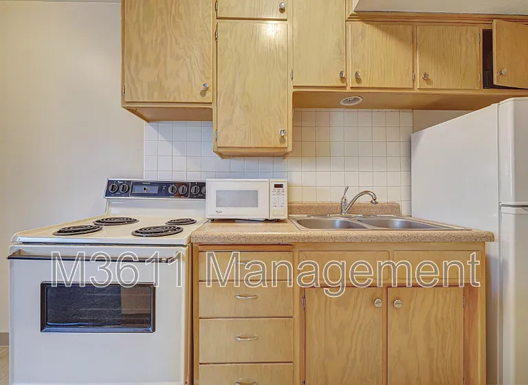 5050 Cleveland Ave #3 — Photo 6