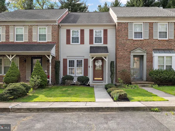 426 Briarcreek Dr, Hockessin, DE 19707