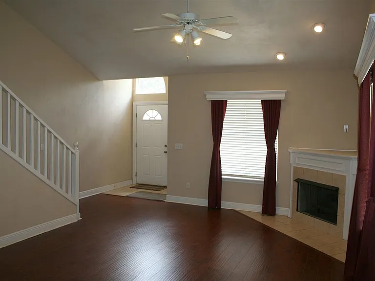 3538 Chatelaine Ct — Photo 15