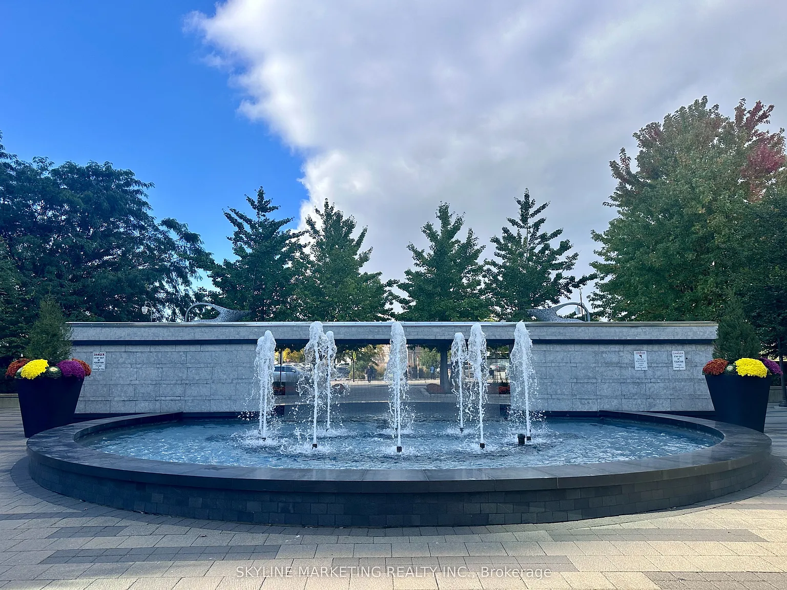2 bed, $2,450 — Photo 2