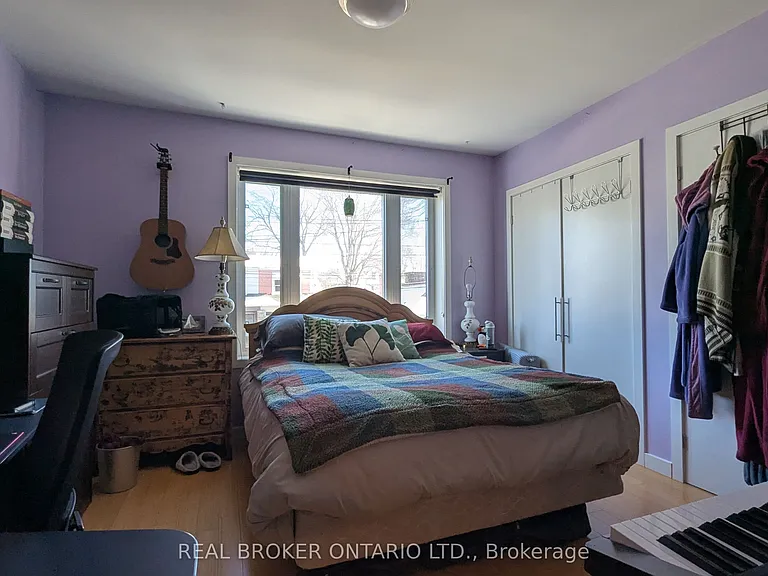 1186 Woodbine Ave #B — Photo 3