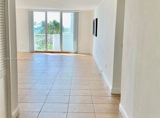 5825 Collins Ave APT 5G, Miami Beach, FL 33140