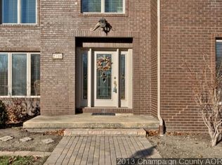 2706 N Salisbury Ct, Champaign, IL 61821