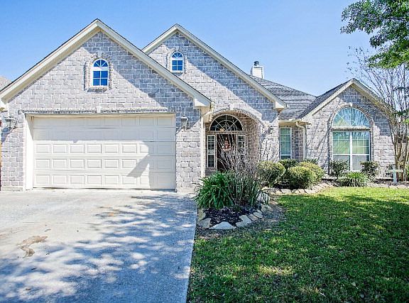 2nd image of 8285 Lake Placid Dr