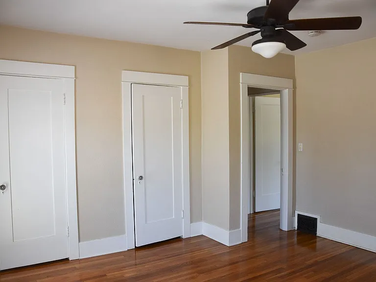 169 N Harwood St — Photo 35