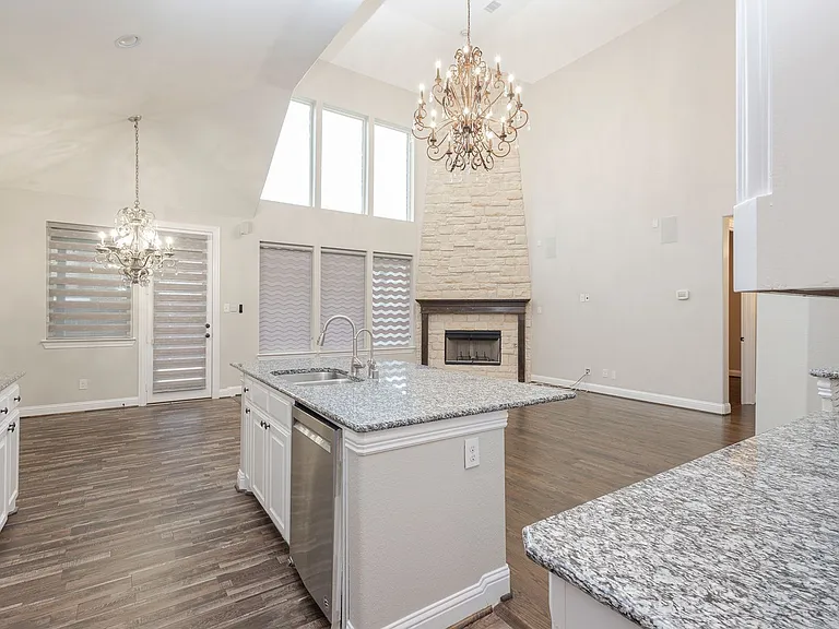 9704 Tanen Dr — Photo 36