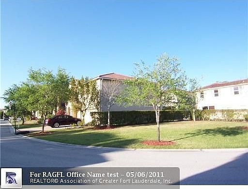 2nd image of 845 NW 126th Dr