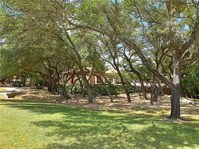 12607 Grierson Trl — Photo 34