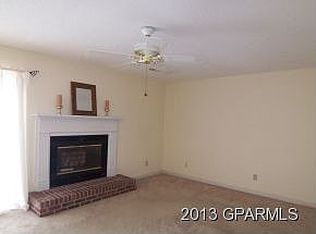 2069 F Quail Ridge Rd, Greenville, NC 27858