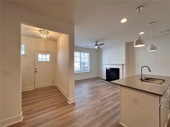 1910 Victoria Way #120, Conyers, GA 30013