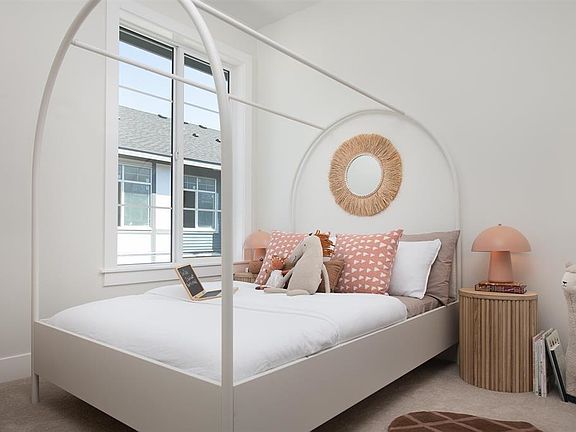 3rd image of 17528 60th Ave #14