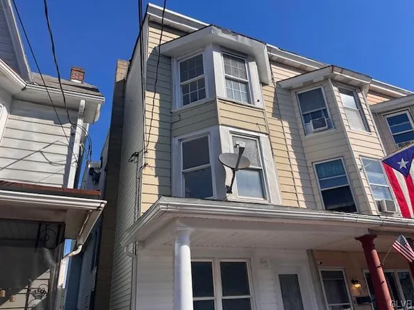 317 E Bertsch St, Lansford, PA 18232