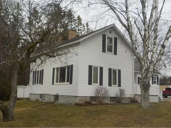 911 S 20th Pl, Sturgeon Bay, WI 54235
