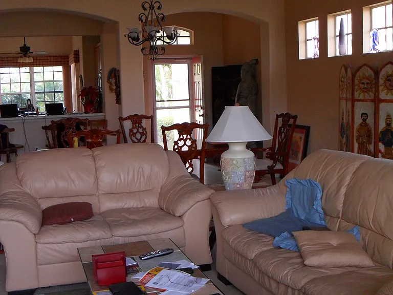 9741 Las Casas Dr — Photo 18