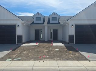 985 Frank Henry Rd, Twin Falls, ID 83301