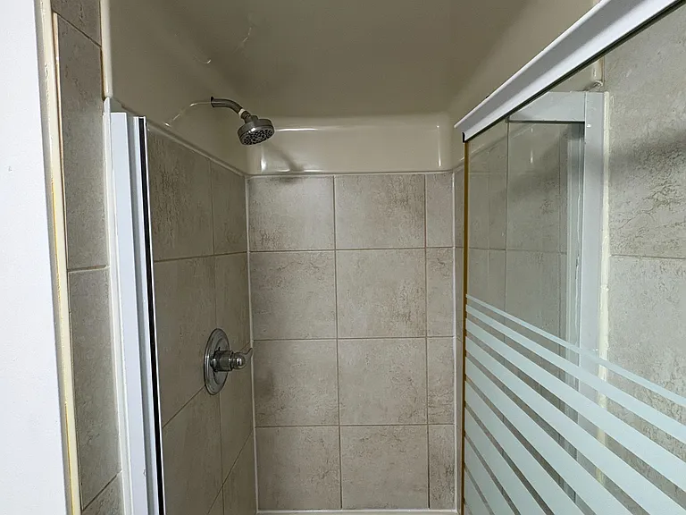 48 Londonderry Dr #BASEMENT — Photo 8
