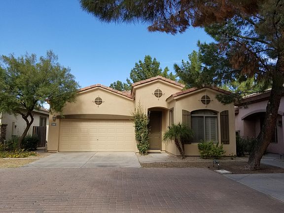 3rd image of 2080 W Olive Way