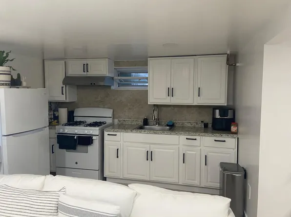 (undisclosed Address), Valley Stream, NY 11580