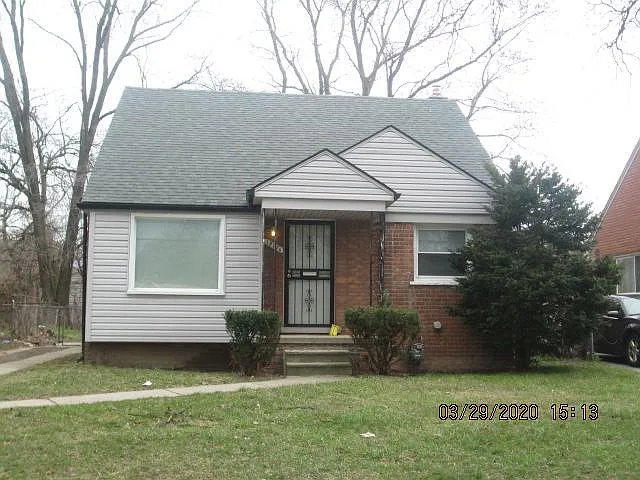 19776 Evergreen Rd photo 1
