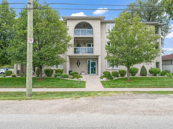 4850 Grand Blvd #306, Windsor, ON N8T 3K9