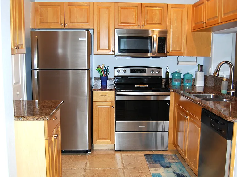 13141 Bella Casa Cir #1164 — Photo 5