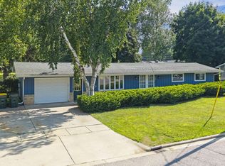 705 Ray St, Prairie Du Sac, WI 53578