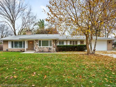 28626 Sunset Blvd W, Lathrup Village, MI, 48076