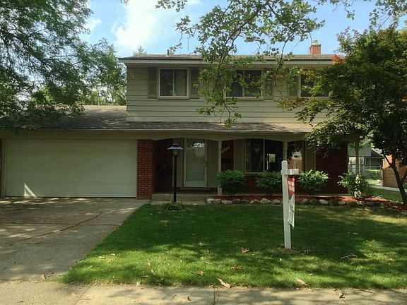 3rd image of 37230 Ladywood St