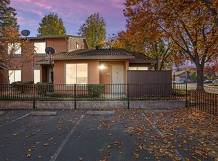 4000 Elmo Loop APT D, Modesto, CA 95356