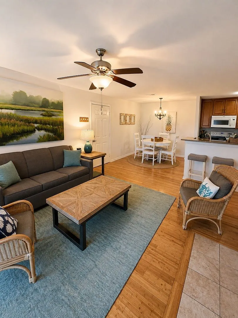 2 bed, 2.0 bath, 1200 sqft, $2,600 — Photo 4