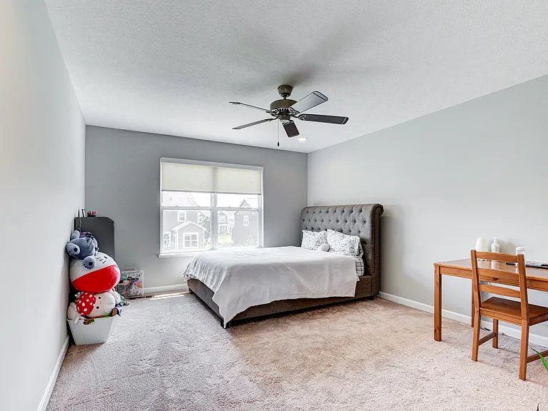 5589 Landgate Dr — Photo 14