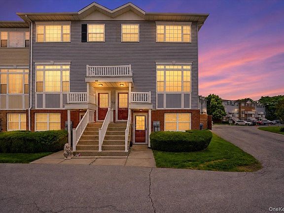 4th image of 163 Surf Drive #106