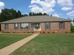 2208 Lugenia Dr SW, Huntsville, AL 35803