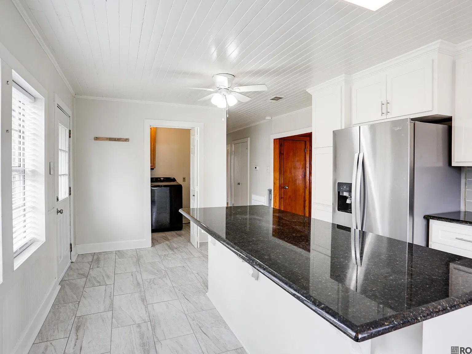 3 bed, 1303 sqft, $1,675 — Photo 3