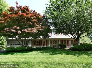 10330 Dunn Meadow Rd, Vienna, VA 22182