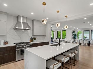 116 Thorndike St, Brookline, MA 02446