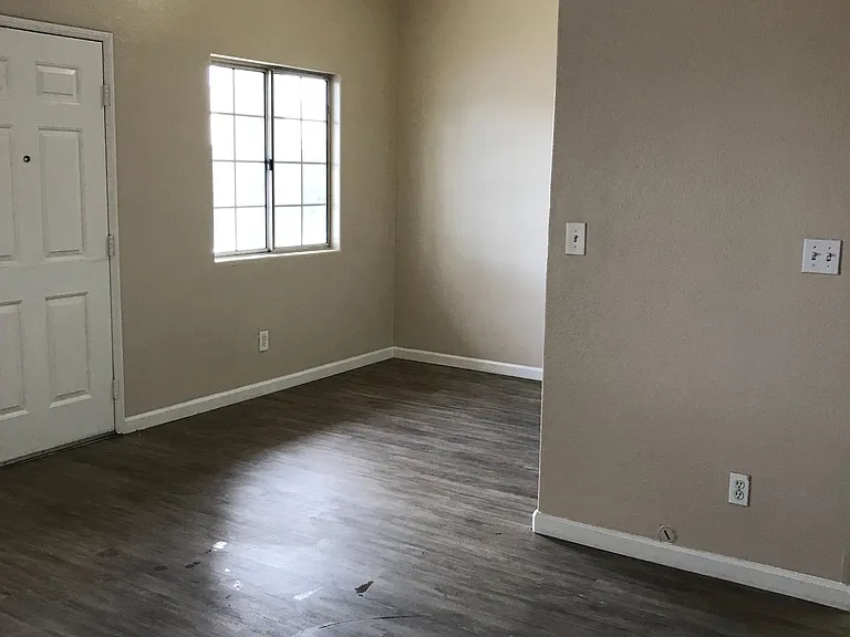 2 bedroom 2 bath apartment in Perris — Photo 10