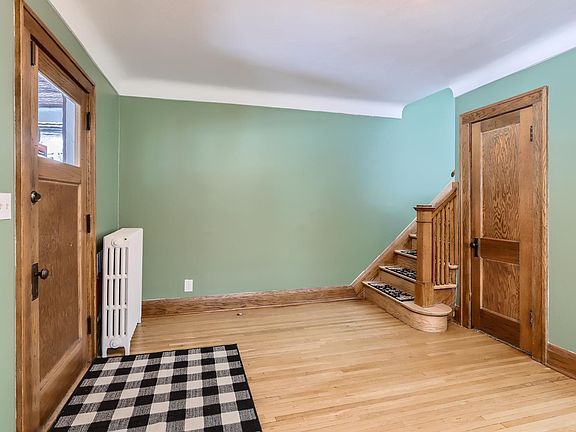 5th image of 1392 Palace Ave