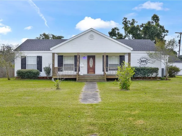 607 Davis St, Jennings, LA 70546