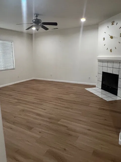 4 bed, 2300 sqft, $2,750 — Photo 2