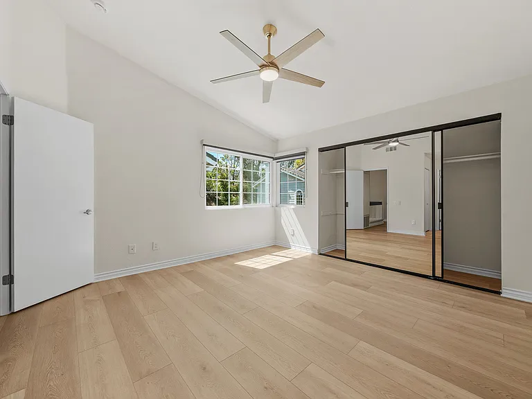13254 Tiverton Rd — Photo 9